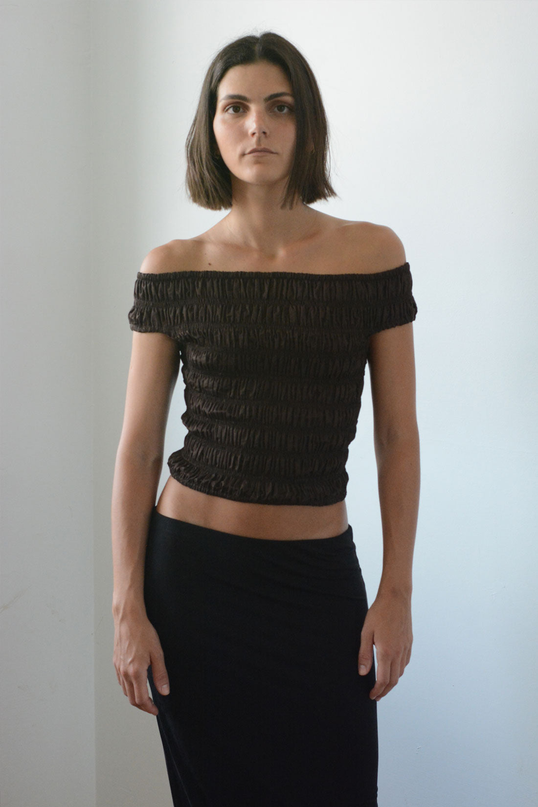 Load image into Gallery viewer, OFF SHOULDER TOP - CACAO