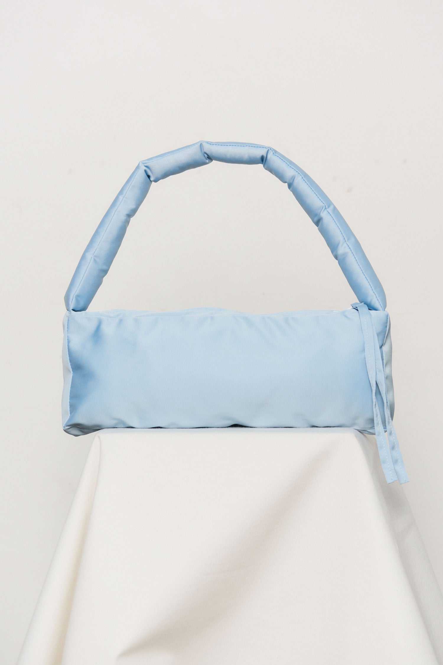 Load image into Gallery viewer, RECTANGULO PUFF BAG - LIGHT BLUE