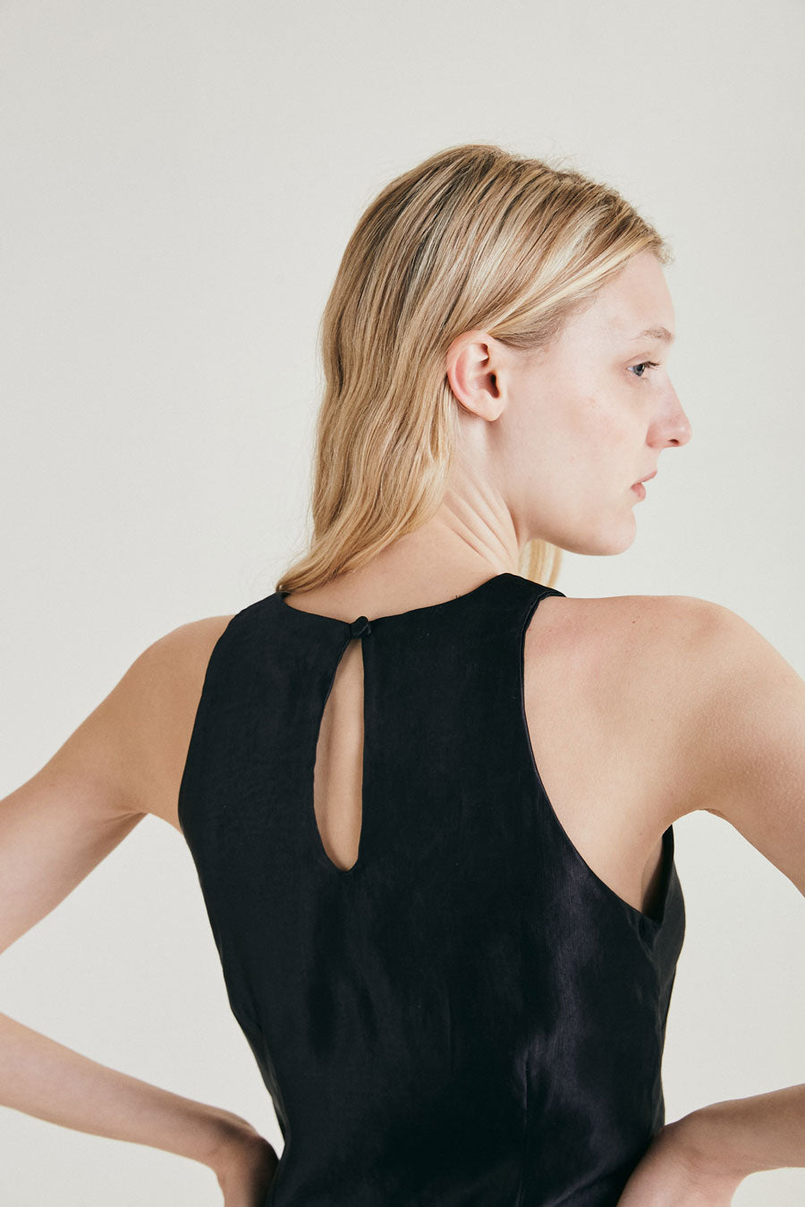 Load image into Gallery viewer, GALACTICO DRESS - BLACK