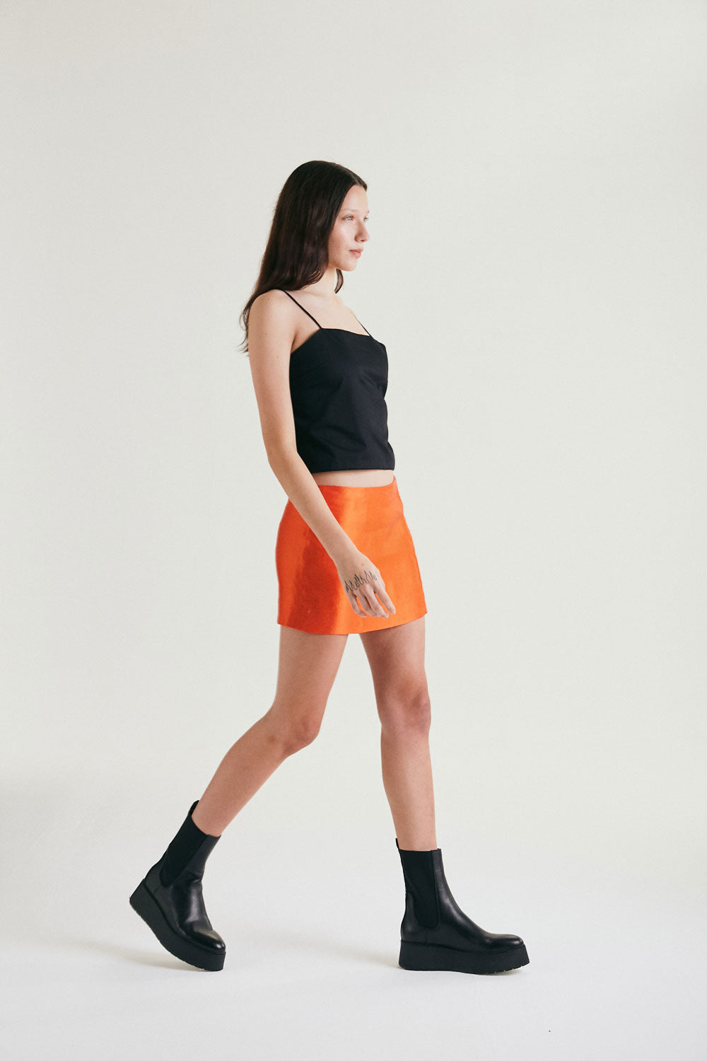 Load image into Gallery viewer, MENEO MINI SKIRT - ORANGE