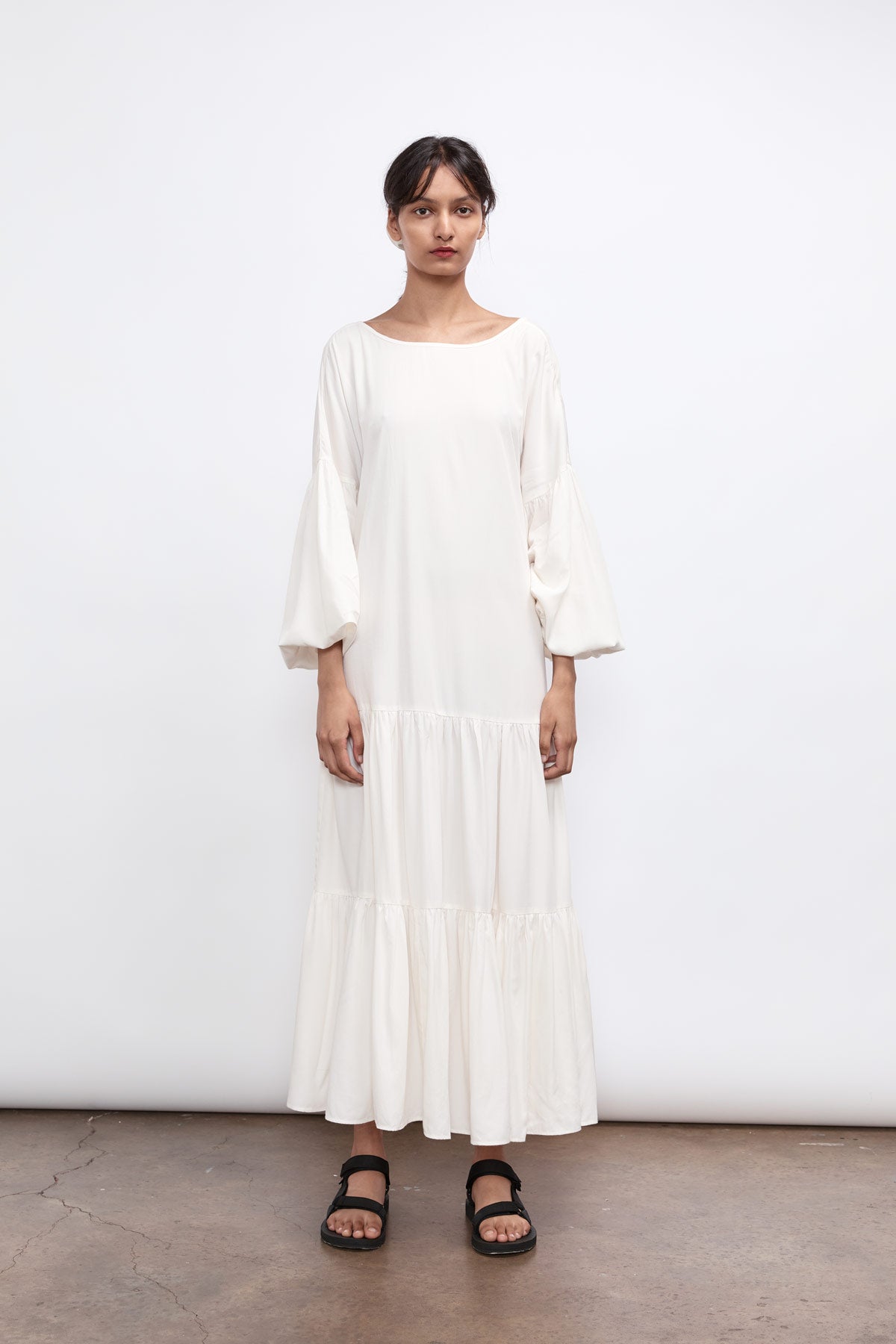 Load image into Gallery viewer, Espumoso Dress - Off White