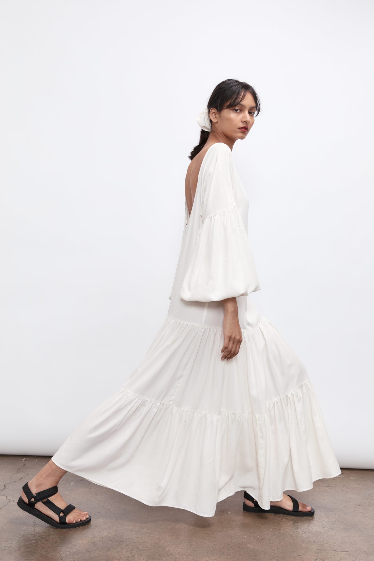 Load image into Gallery viewer, Espumoso Dress - Off White