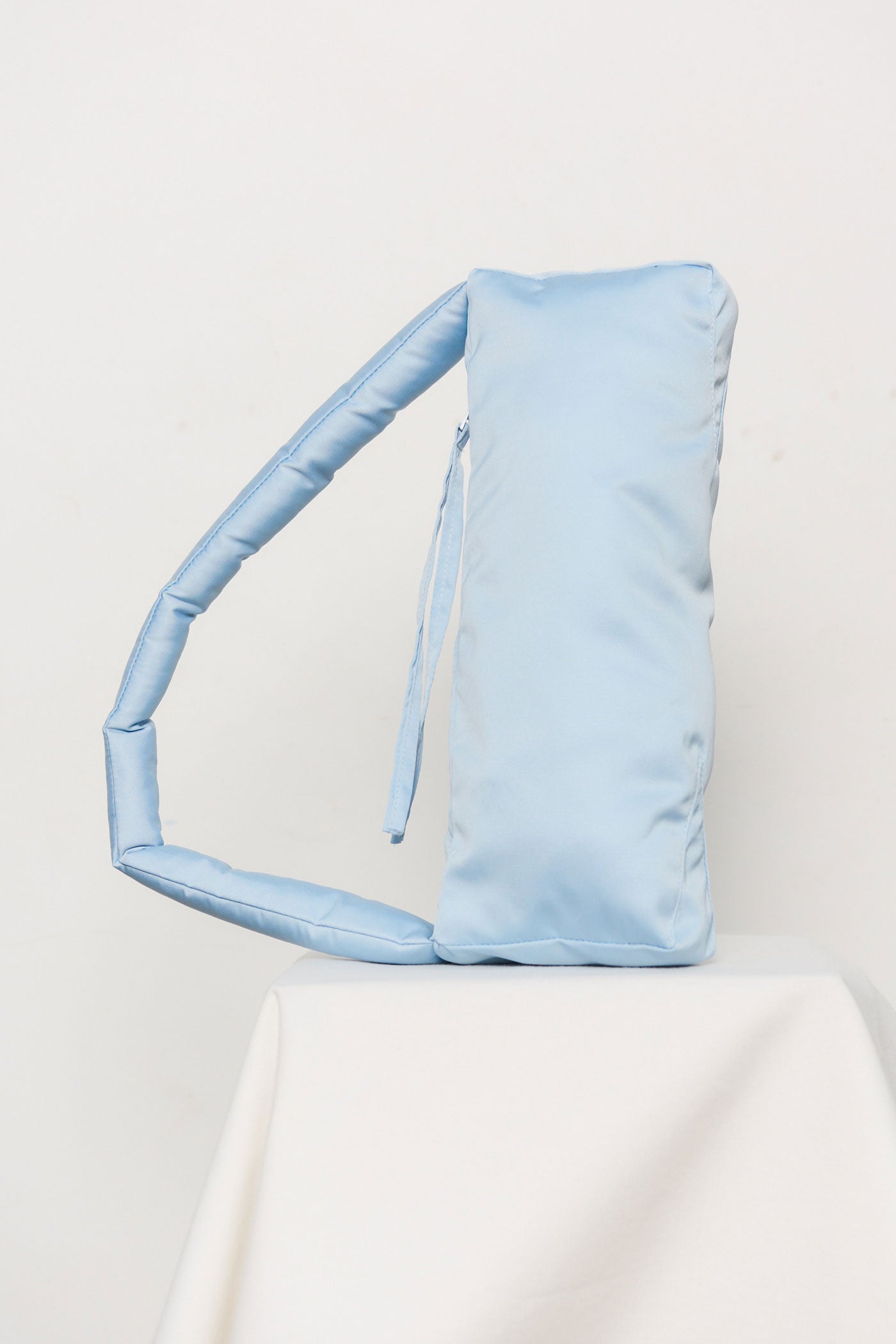 Load image into Gallery viewer, RECTANGULO PUFF BAG - LIGHT BLUE
