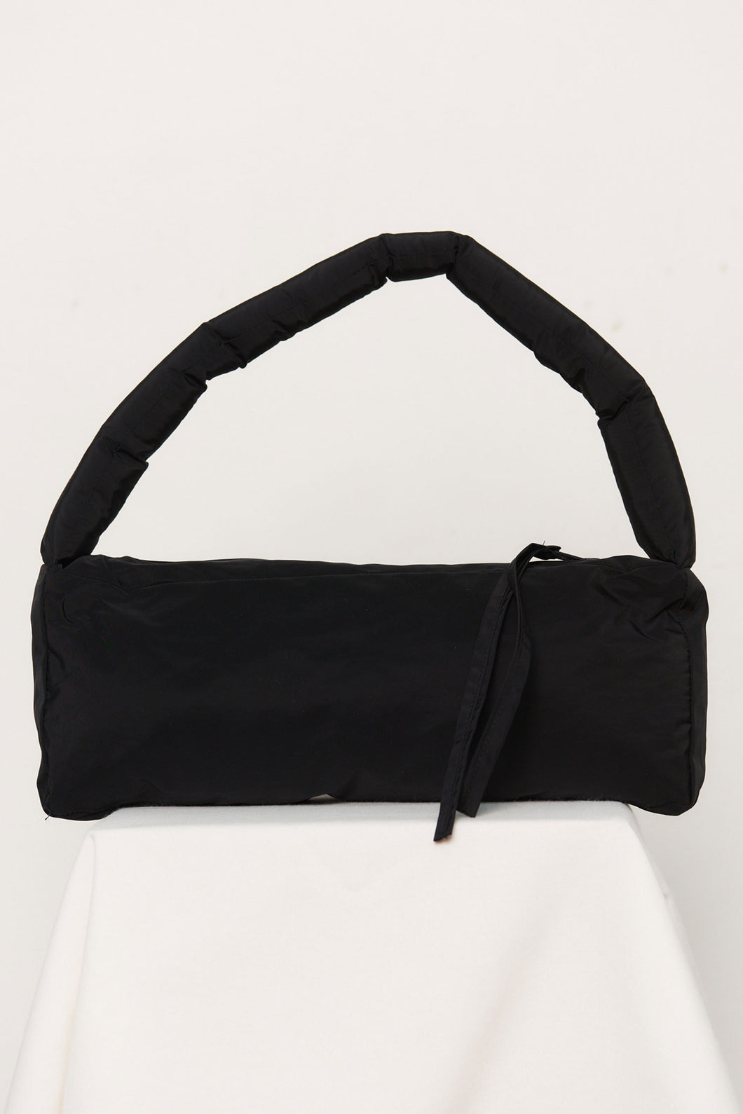 RECTANGULO PUFF BAG - BLACK